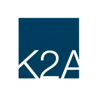 Blå kvadrat med svart text 'K2A' nederst.